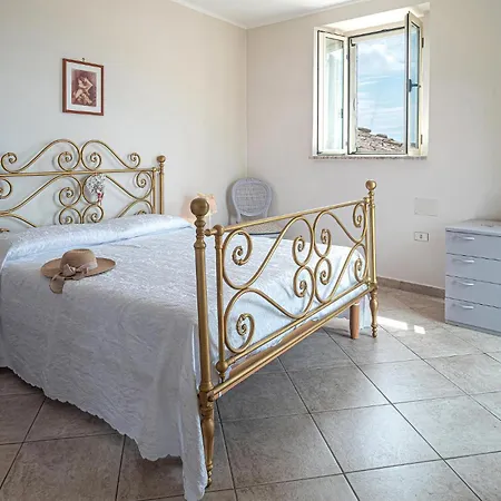 2 Bedroom Gorgeous In